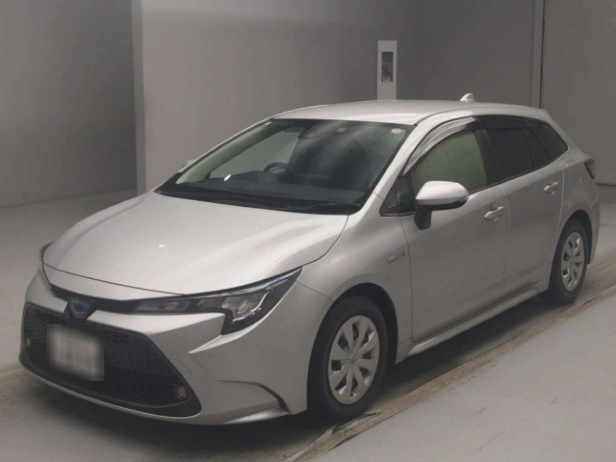 TOYOTA COROLLA TOURING ZWE211W 2020