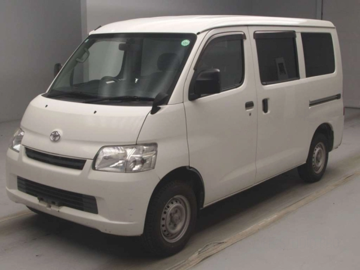 TOYOTA LITE ACE VAN S402M 2020