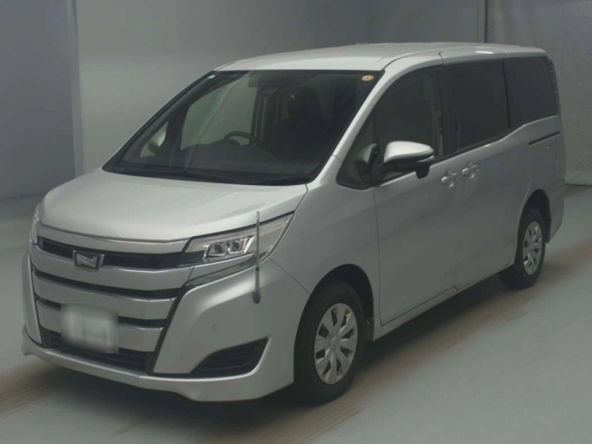 TOYOTA NOAH ZRR85G 2020
