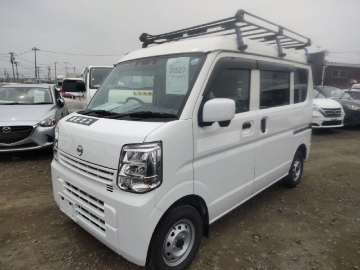 NISSAN CLIPPER VAN DR17V 2025