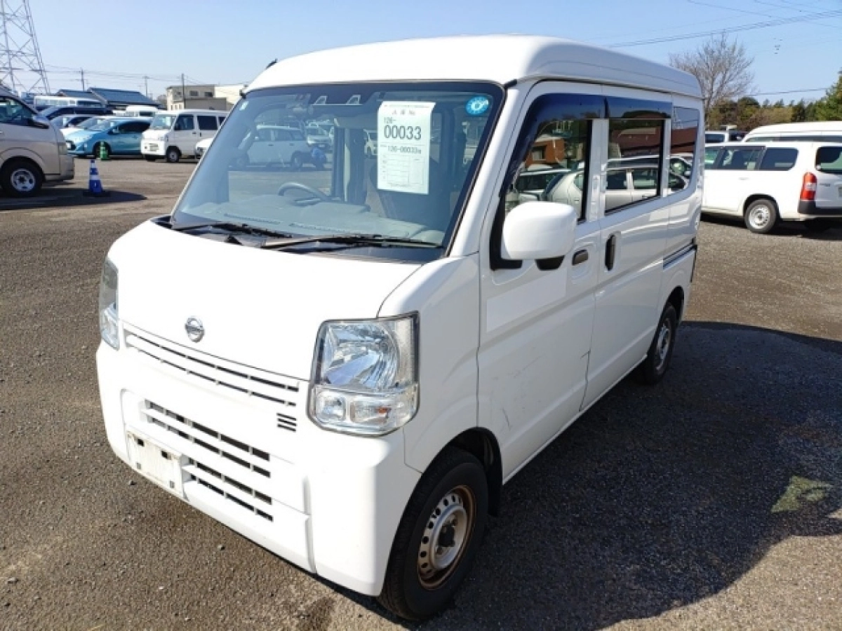 NISSAN CLIPPER VAN