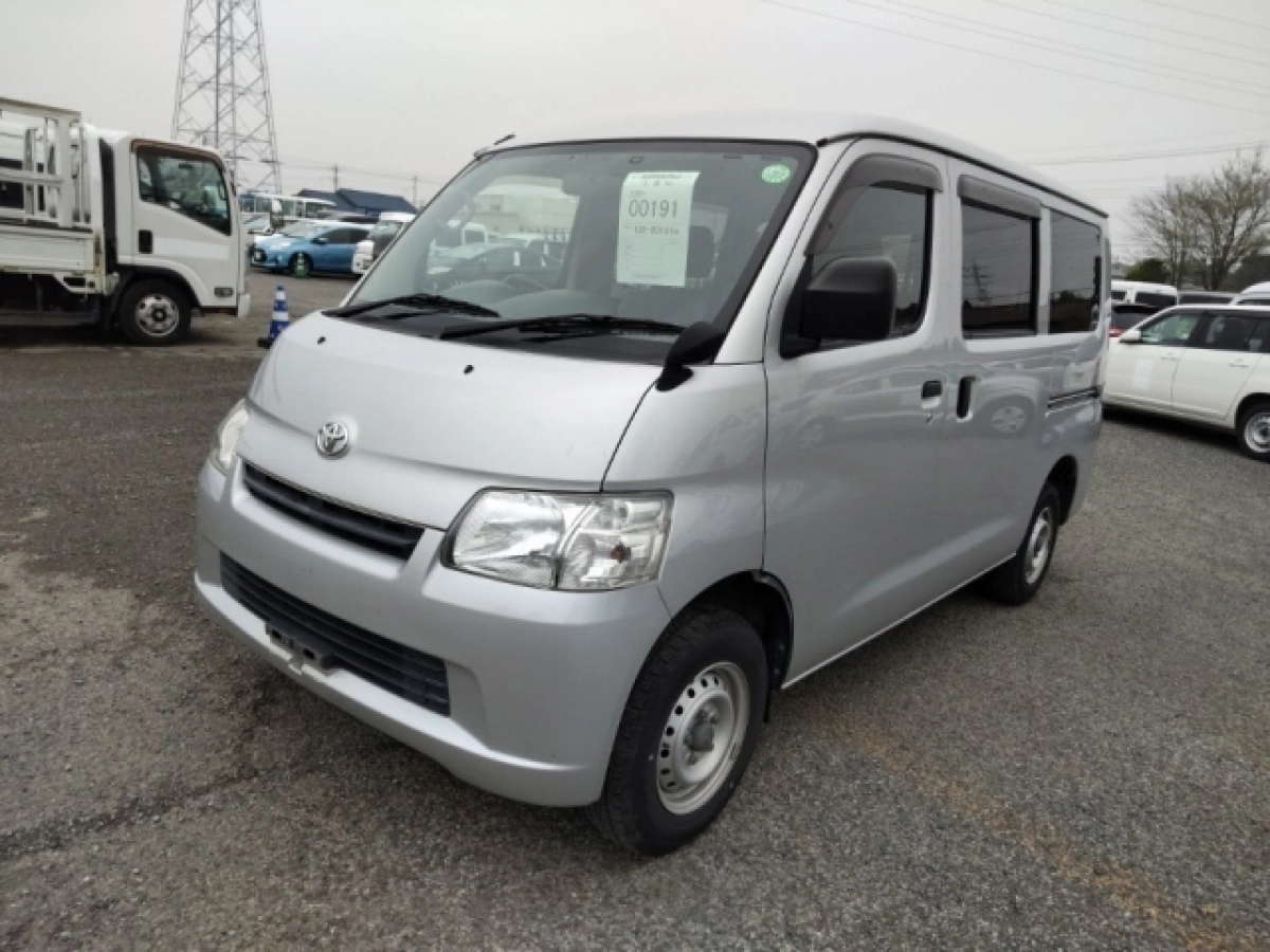 TOYOTA TOWN ACE VAN S402M 2019