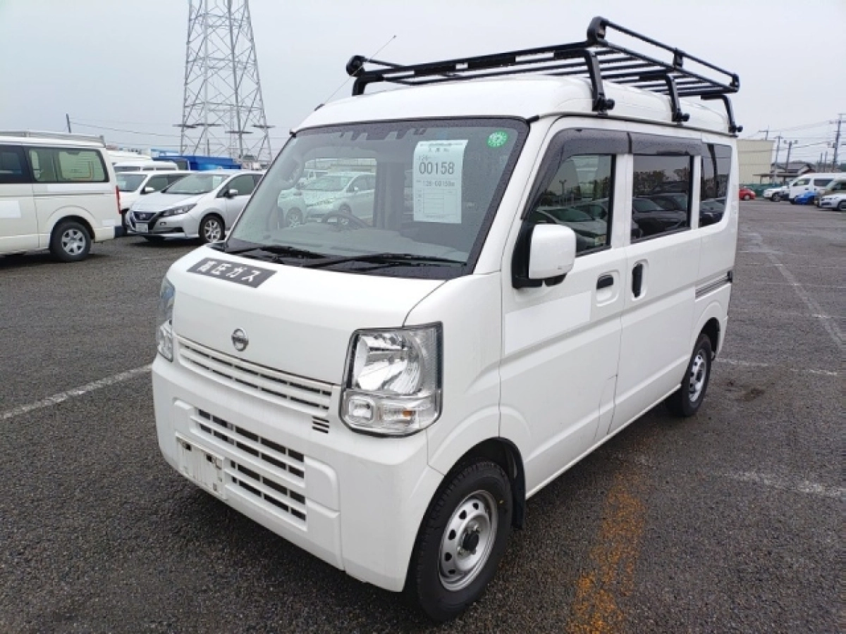NISSAN CLIPPER VAN DR17V 2022