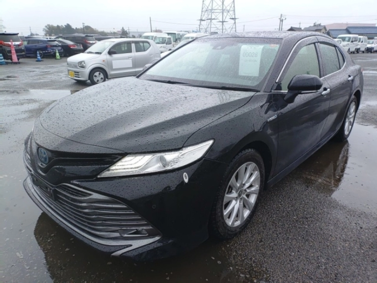 TOYOTA CAMRY