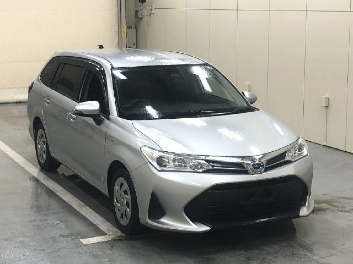 TOYOTA COROLLA FIELDER NKE165G 2019