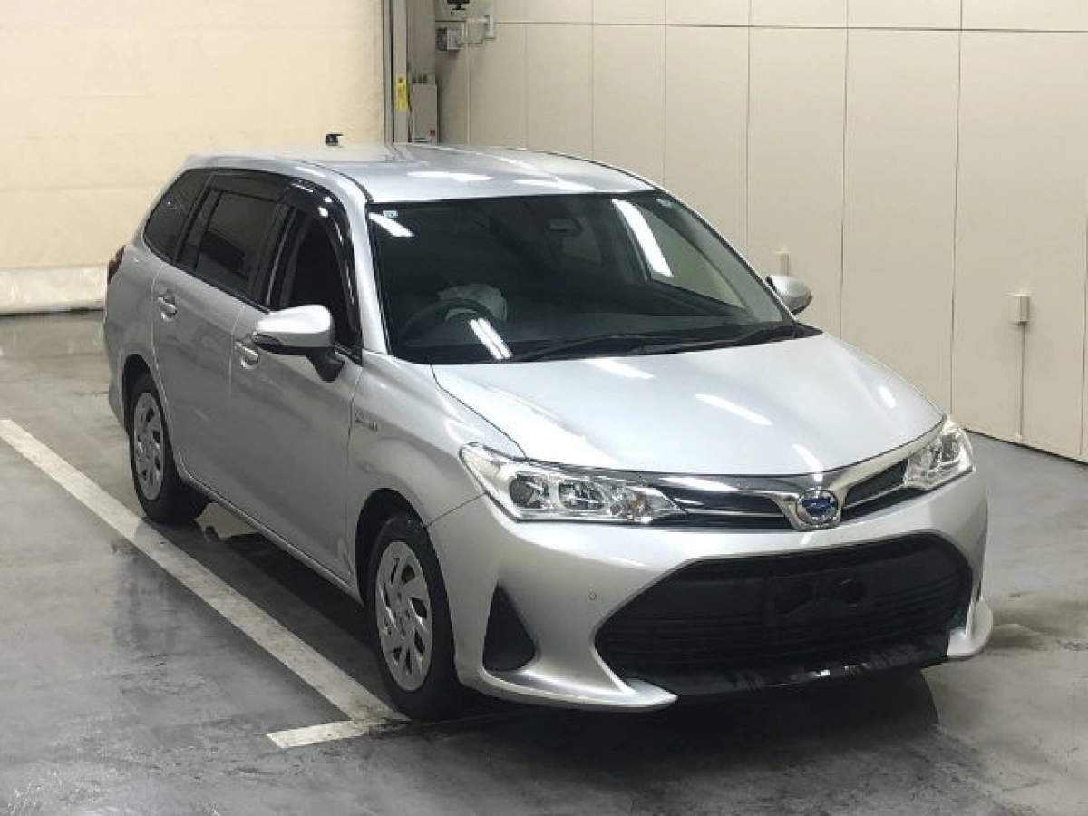 TOYOTA COROLLA FIELDER NKE165G 2019