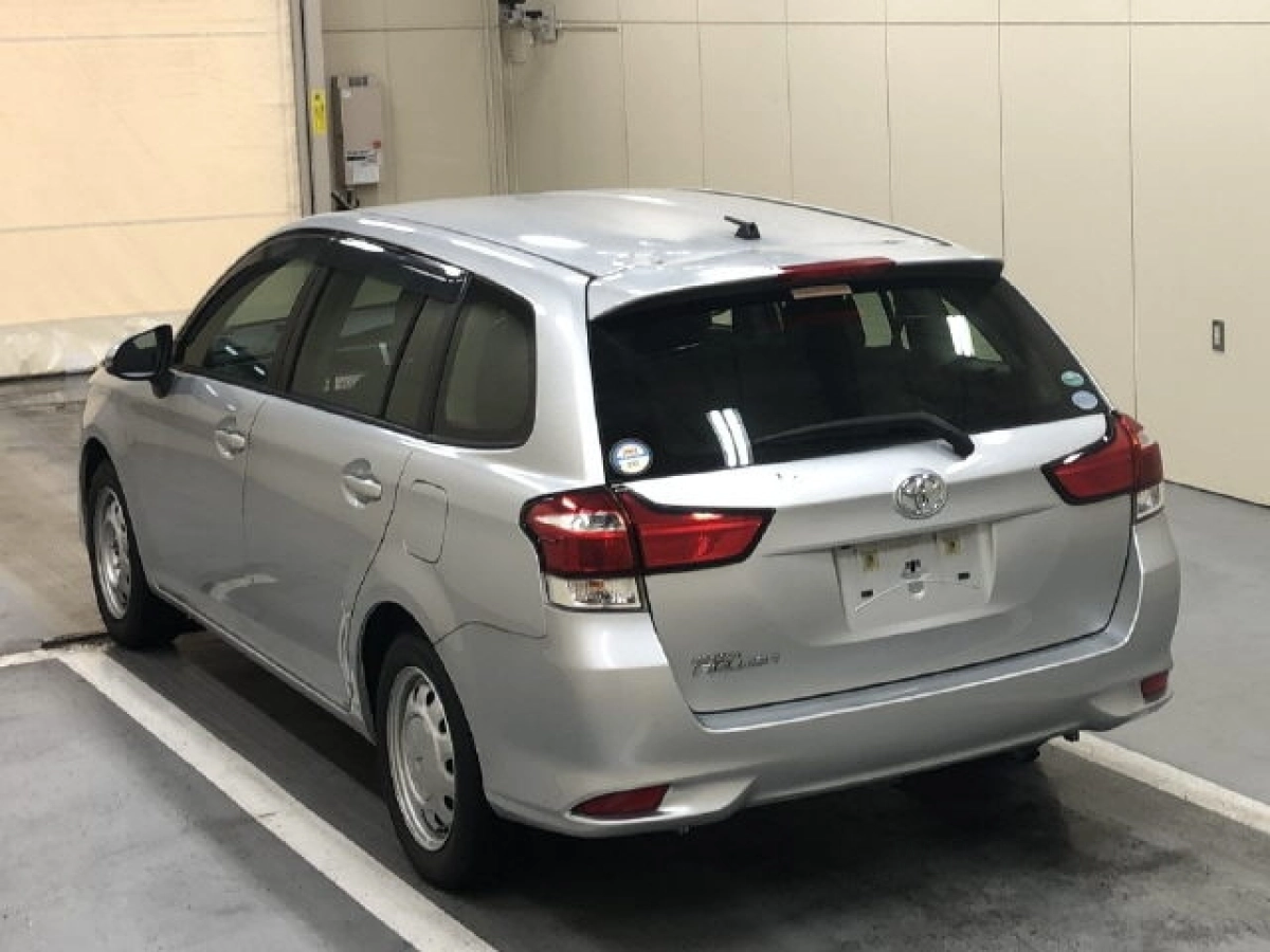 TOYOTA COROLLA FIELDER