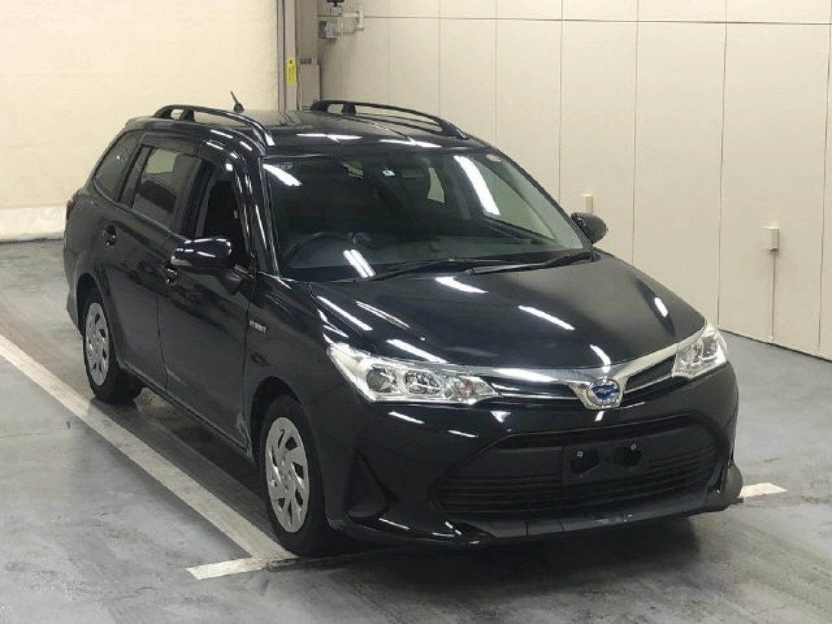 TOYOTA COROLLA FIELDER NKE165G 2020