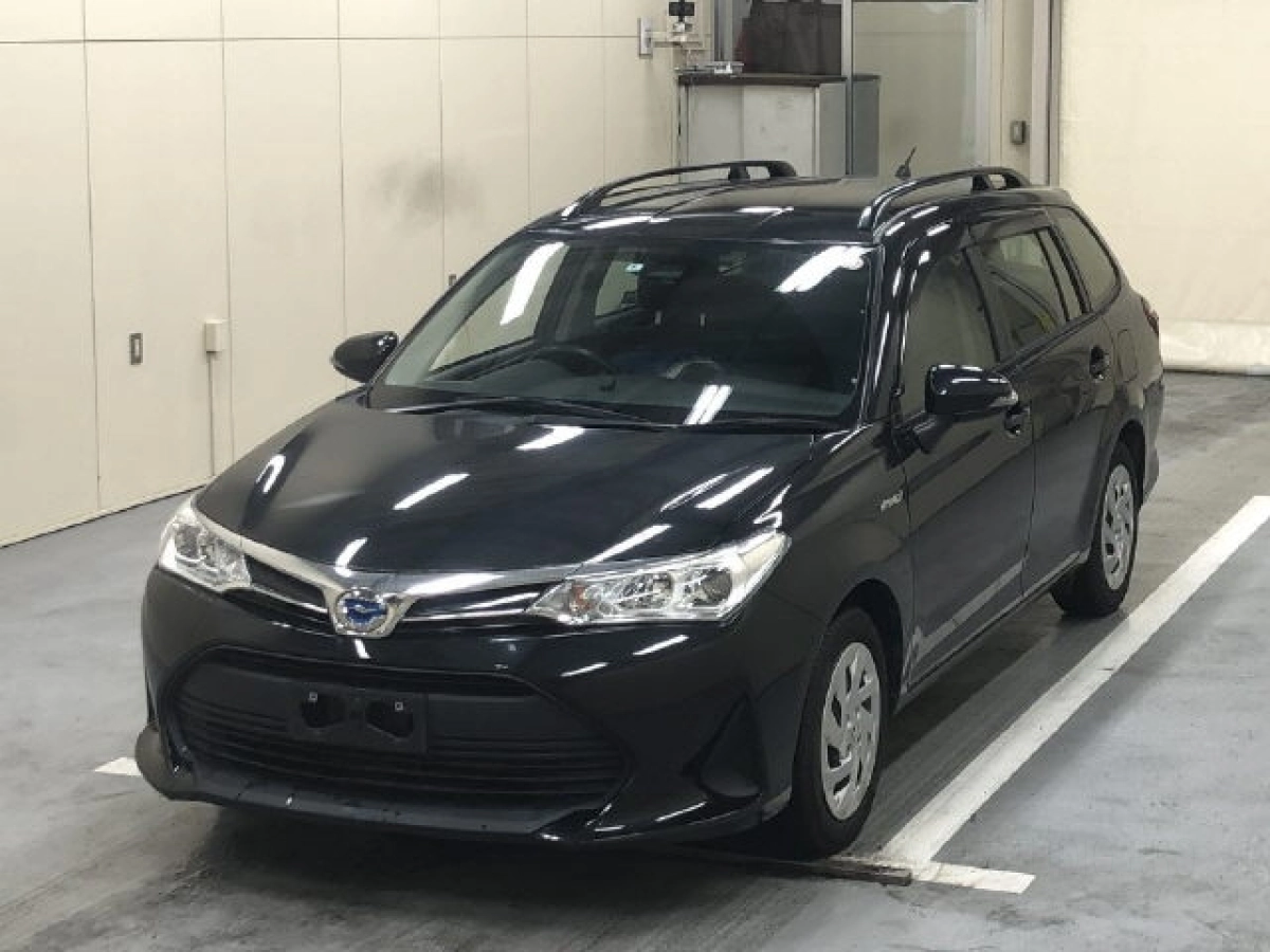 TOYOTA COROLLA FIELDER NKE165G 2020