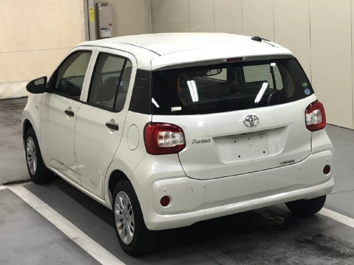TOYOTA PASSO