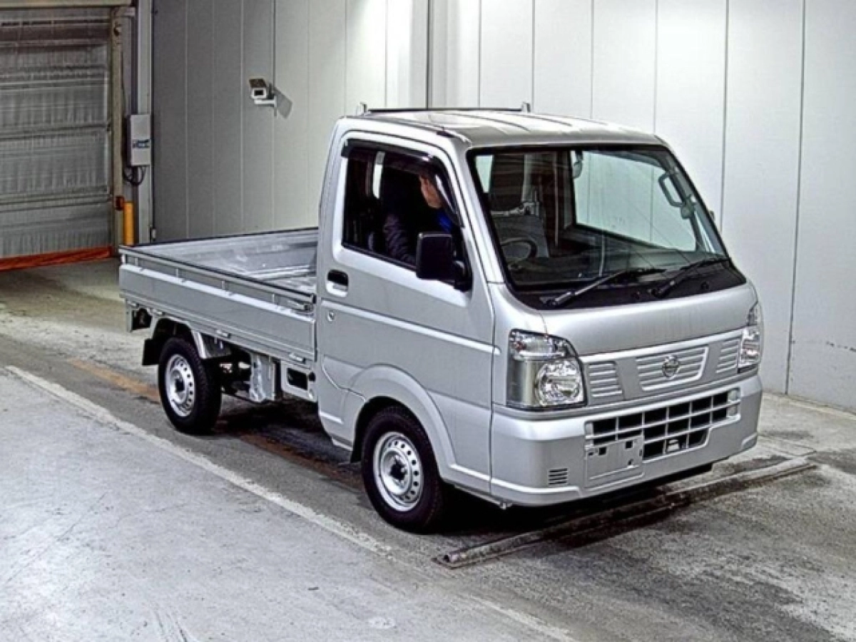 NISSAN CLIPPER TRUCK DR16T 2023