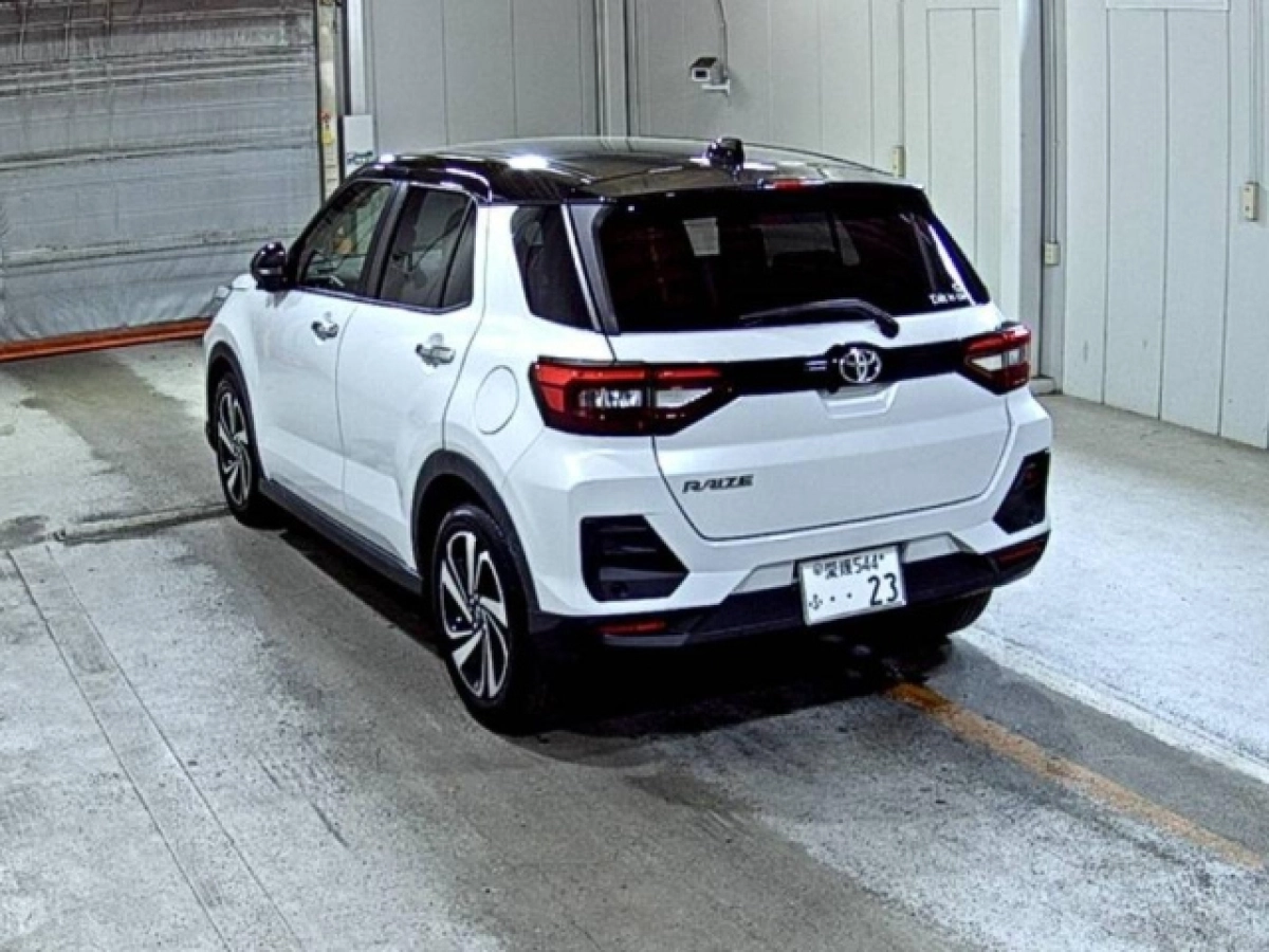 TOYOTA RAIZE