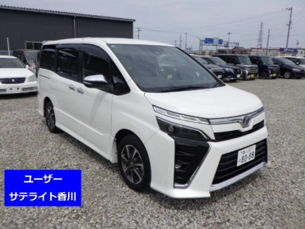 TOYOTA VOXY ZRR80W 2019