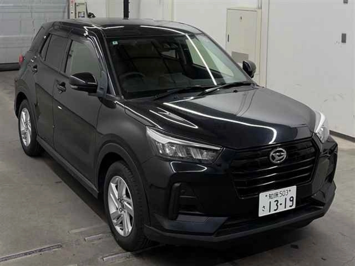DAIHATSU ROCKY