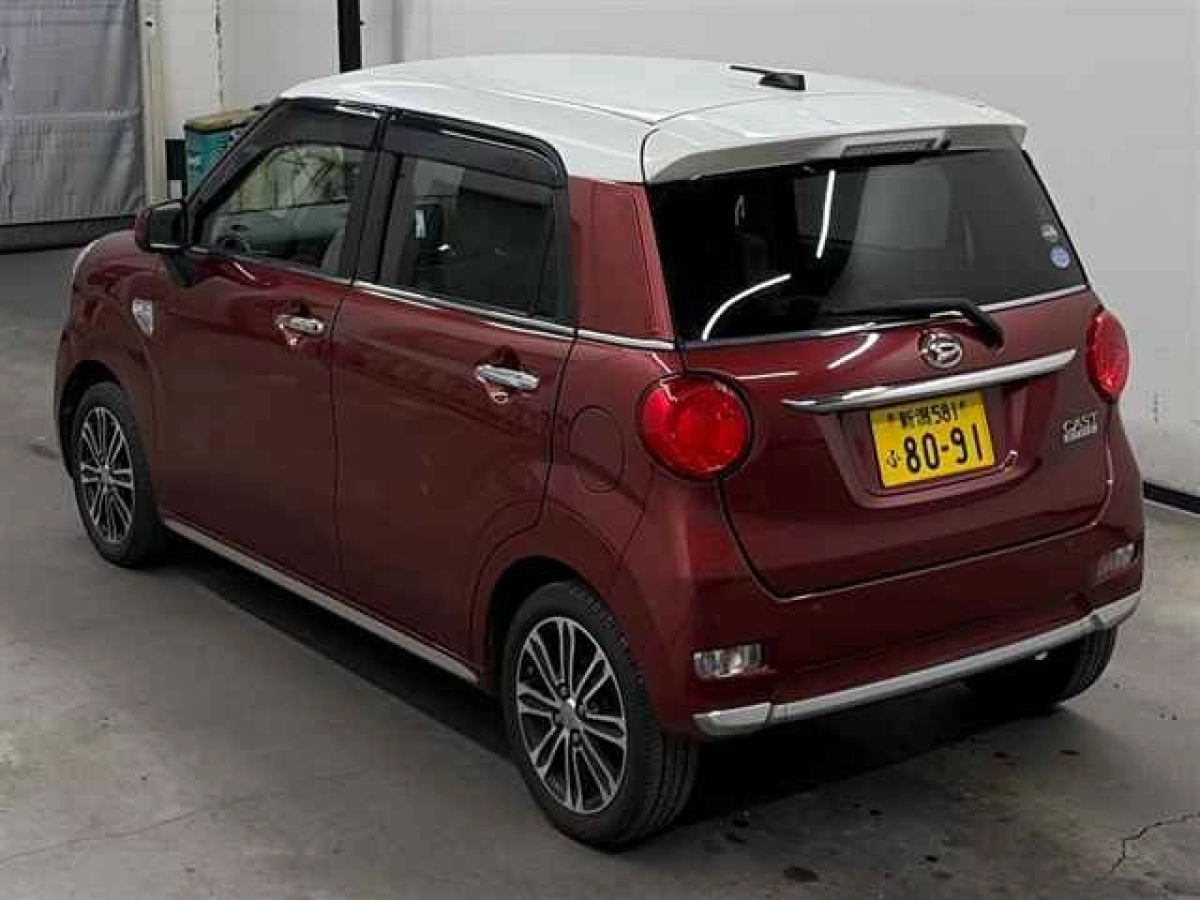 DAIHATSU CAST
