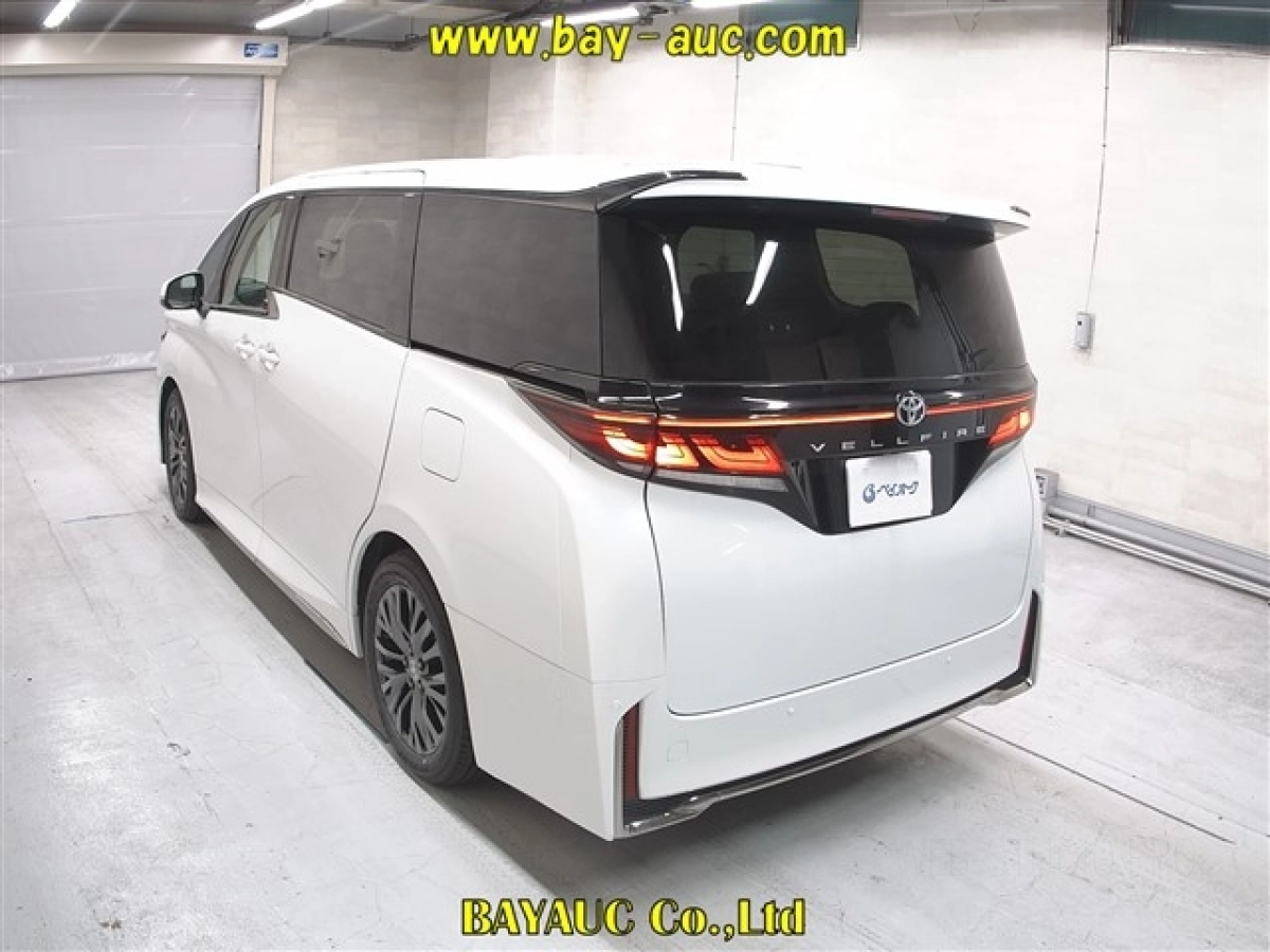 TOYOTA VELLFIRE