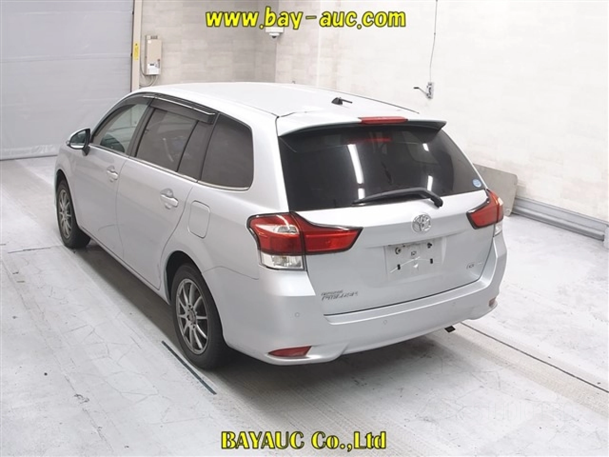 TOYOTA COROLLA FIELDER