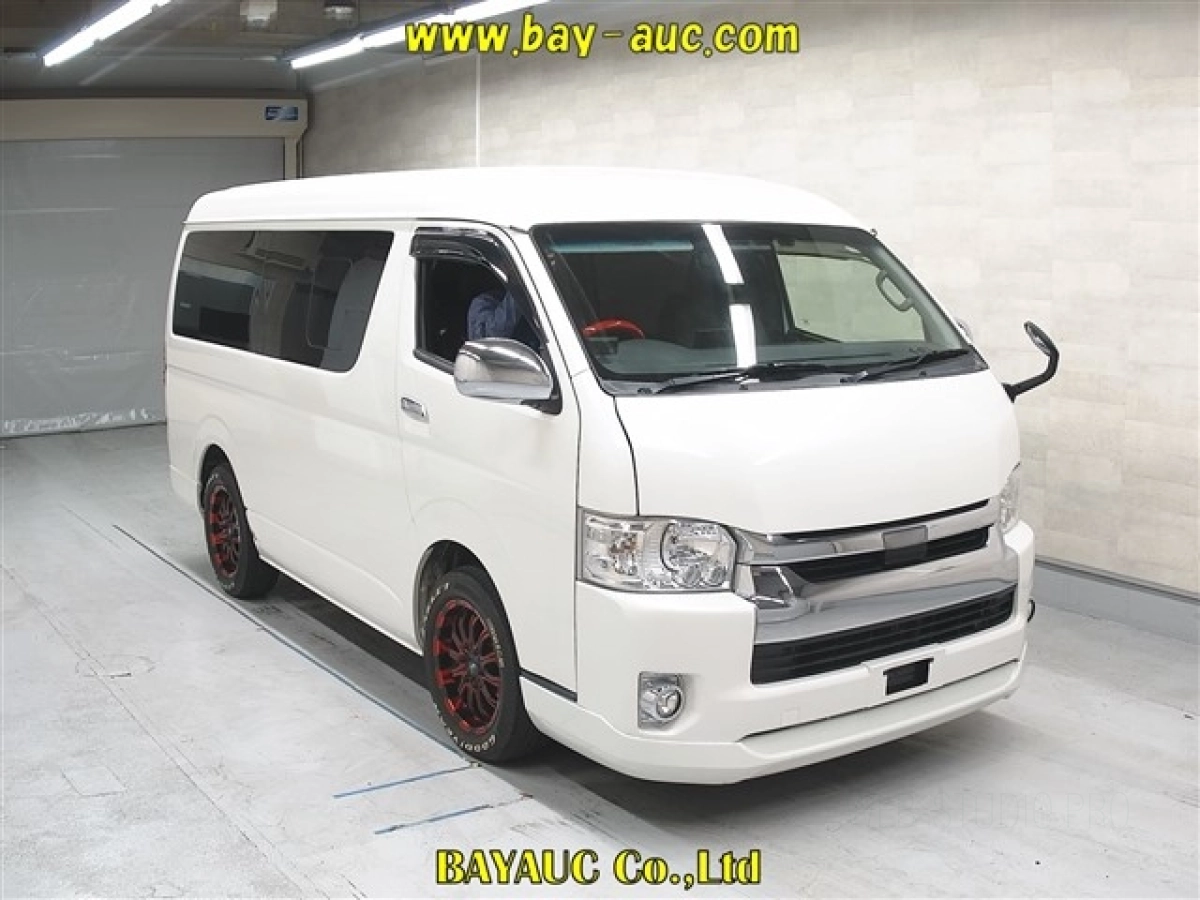 TOYOTA HIACE TRH214W 2019