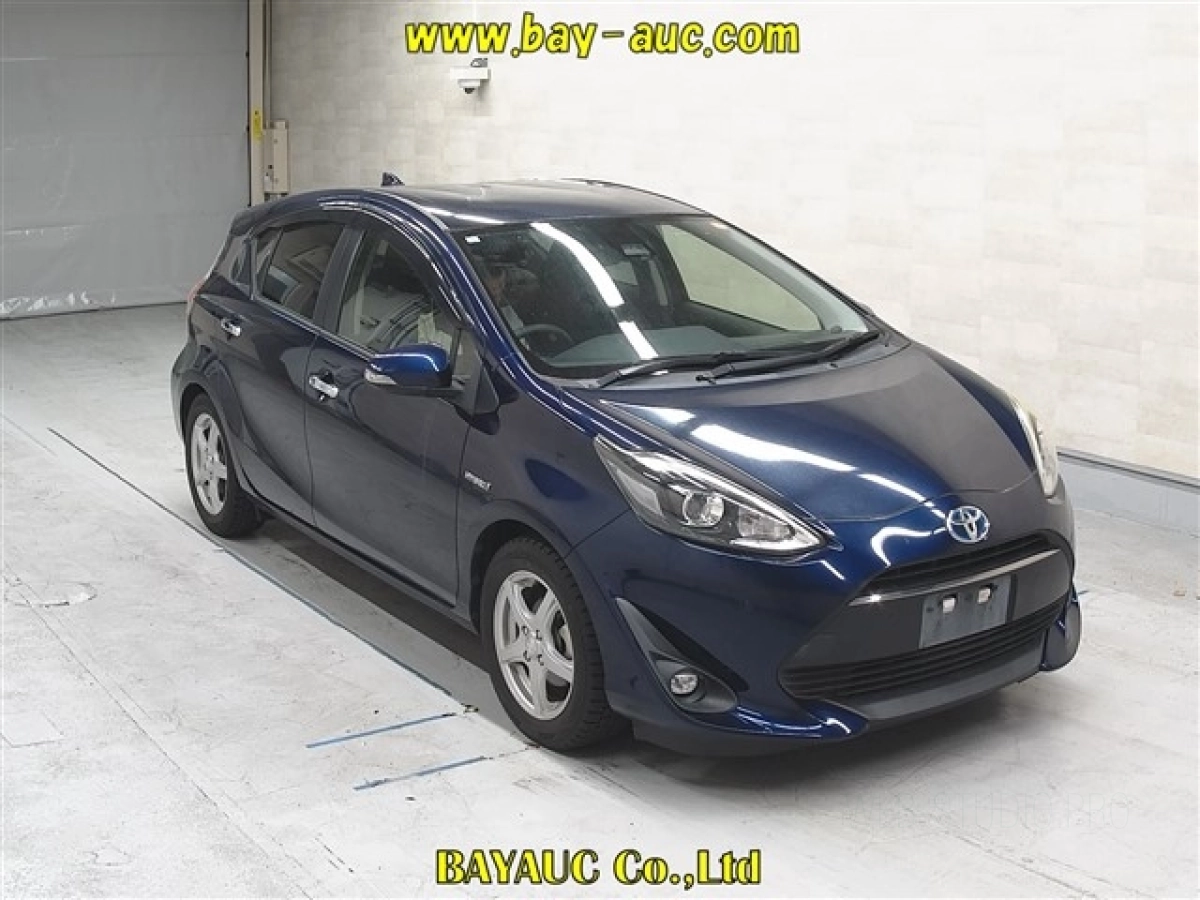 TOYOTA AQUA NHP10 2019