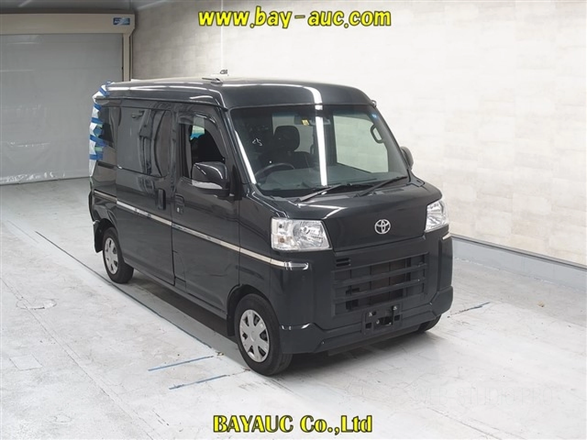 TOYOTA PIXIS VAN S700M 2022