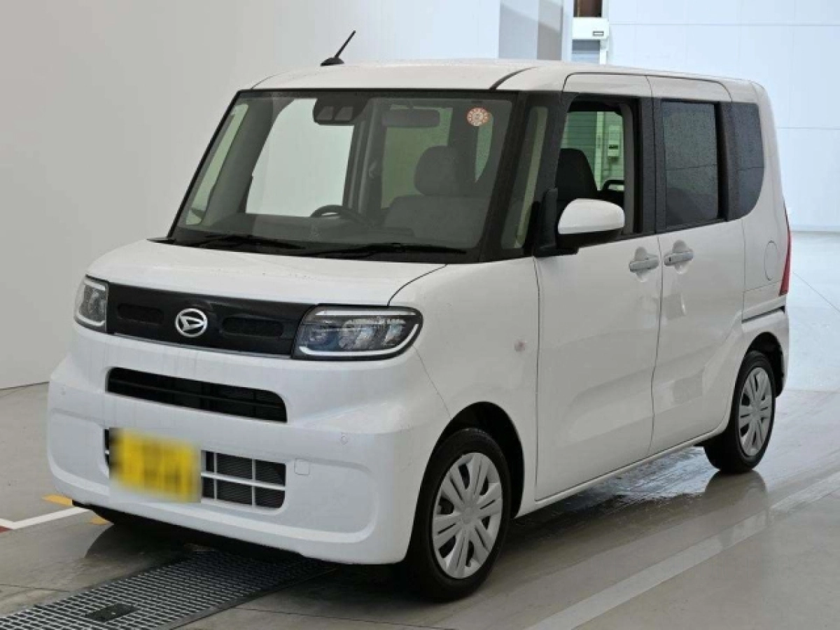 DAIHATSU TANTO LA650S 2024