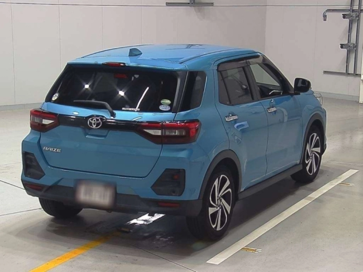 TOYOTA RAIZE