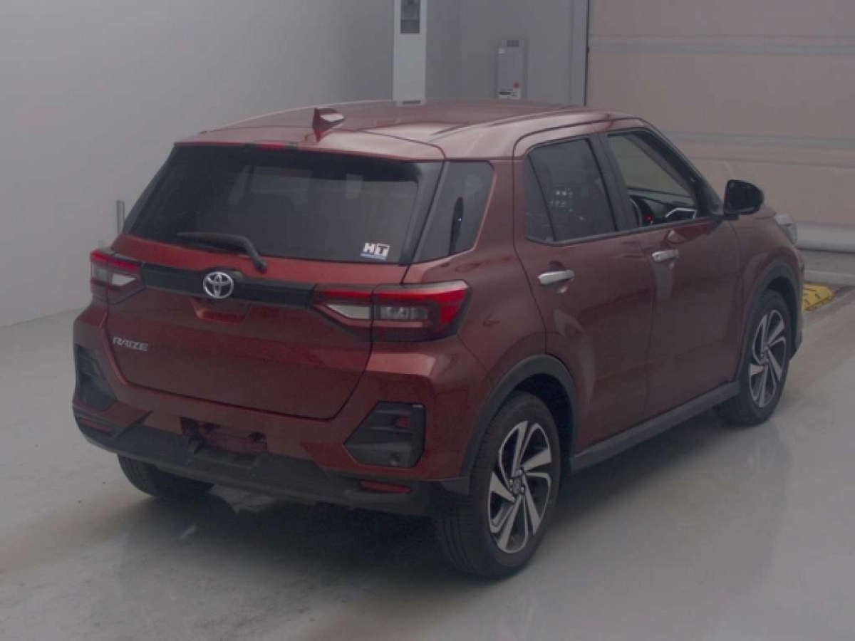 TOYOTA RAIZE