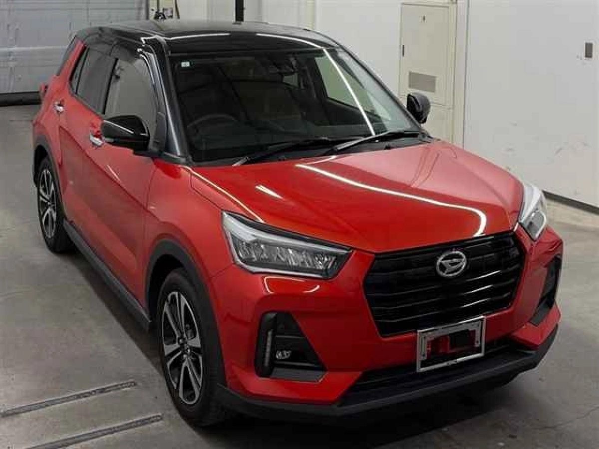 DAIHATSU ROCKY
