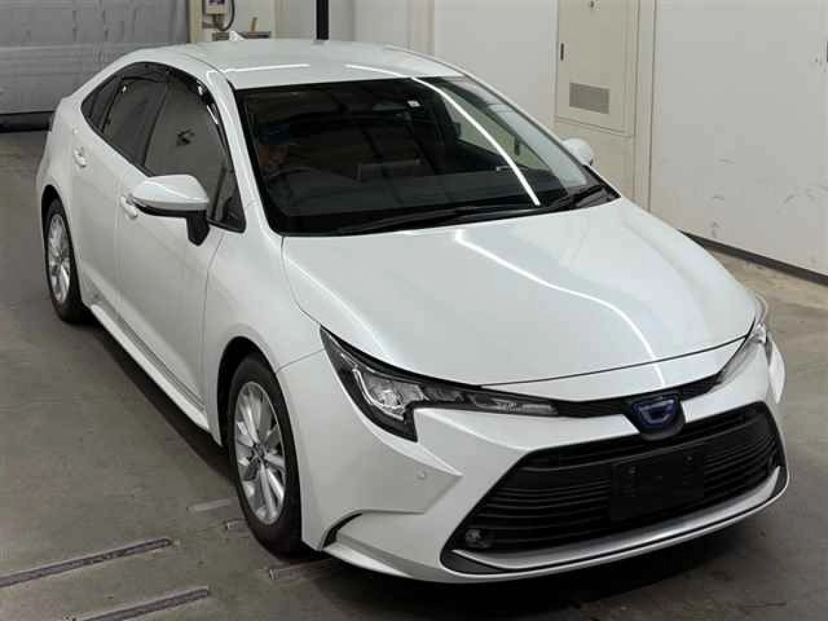 TOYOTA COROLLA ZWE219 2023