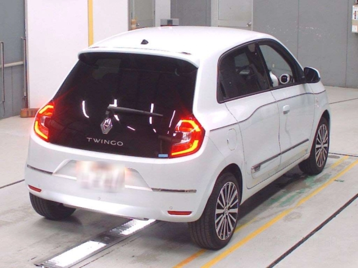 RENAULT TWINGO