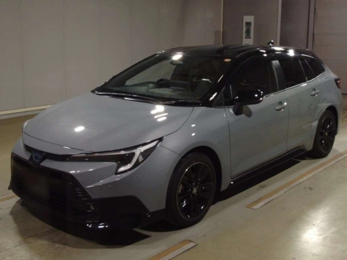TOYOTA COROLLA TOURING ZWE219W 2025
