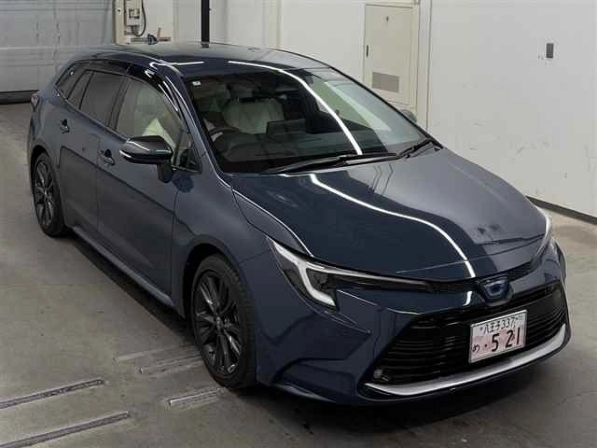 TOYOTA COROLLA TOURING ZWE219W 2025