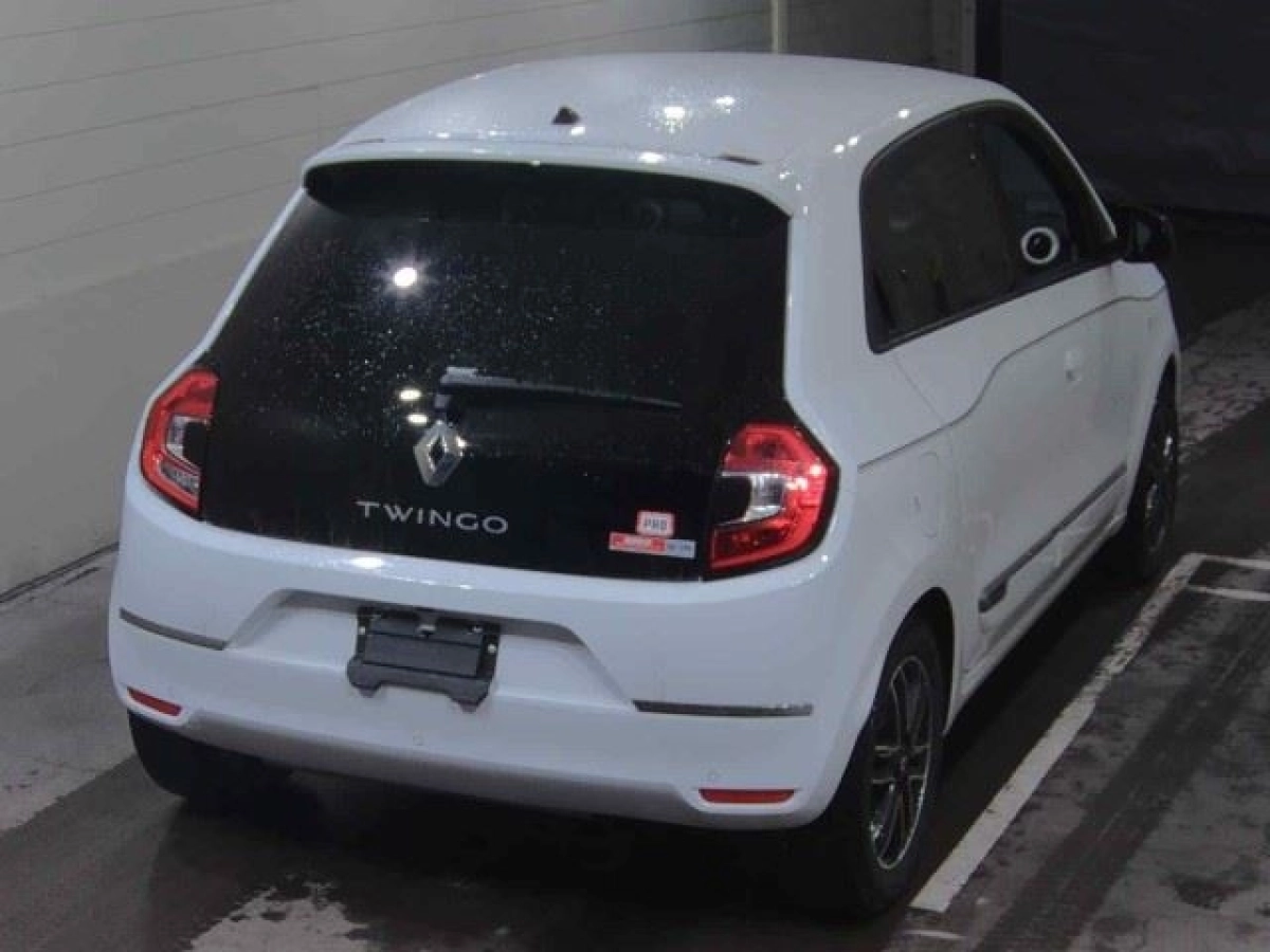 RENAULT TWINGO