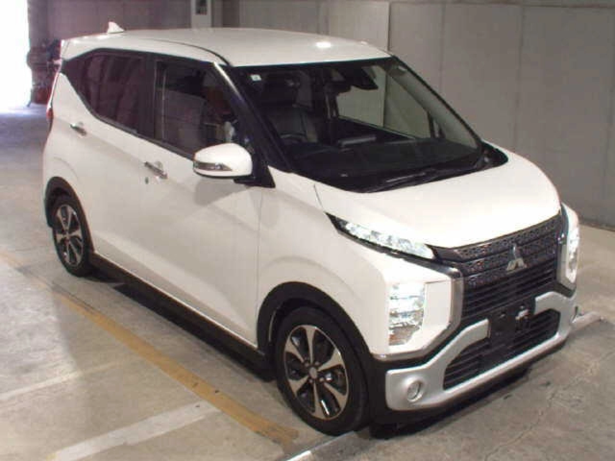 MITSUBISHI EK X