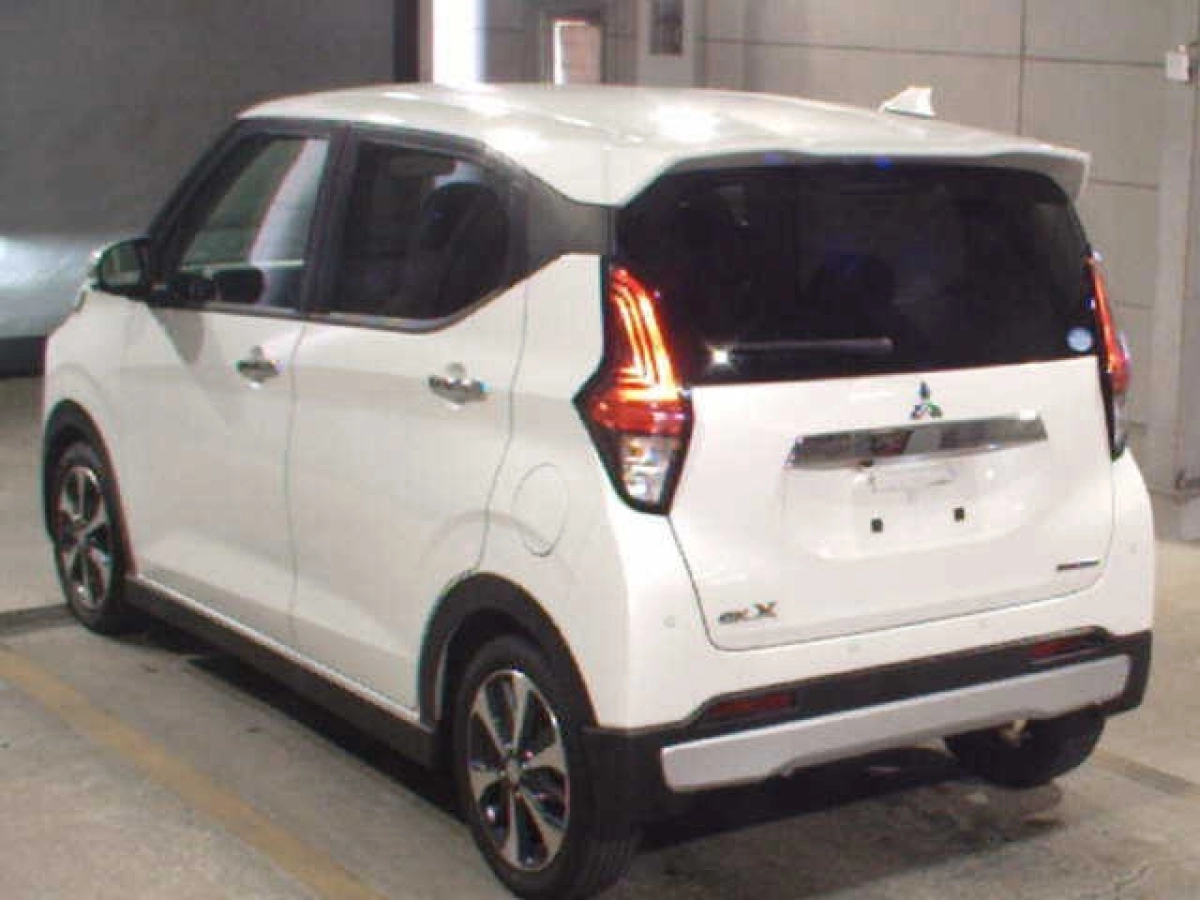 MITSUBISHI EK X