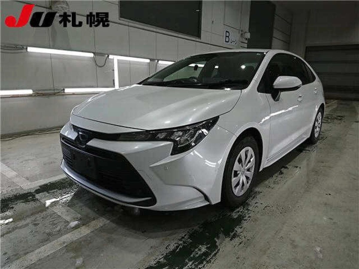 TOYOTA COROLLA ZWE215 2023