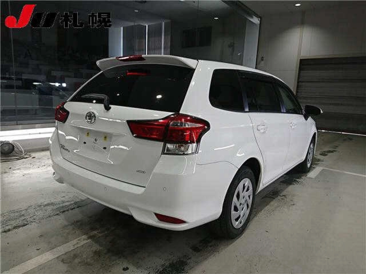 TOYOTA COROLLA FIELDER