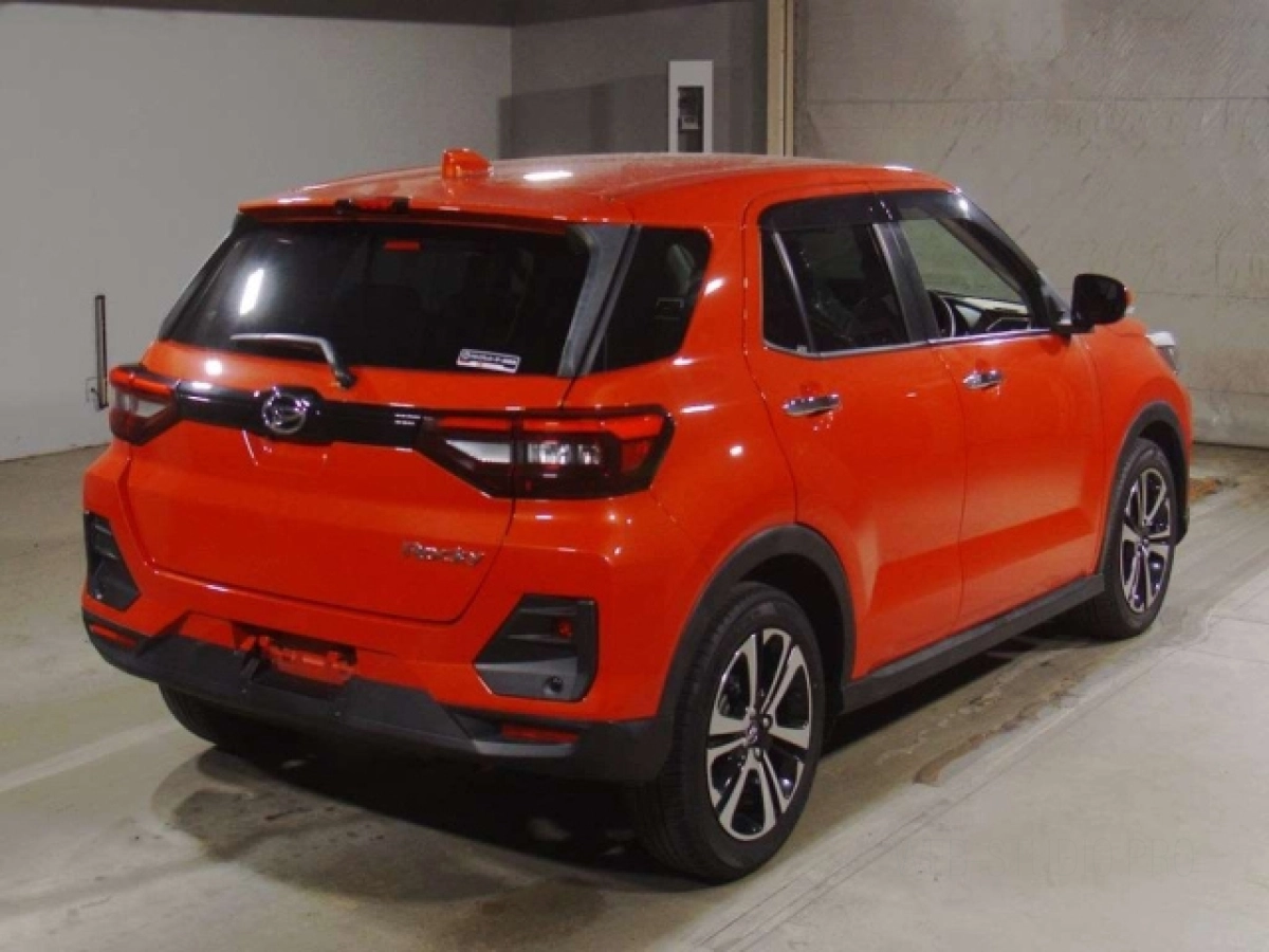DAIHATSU ROCKY