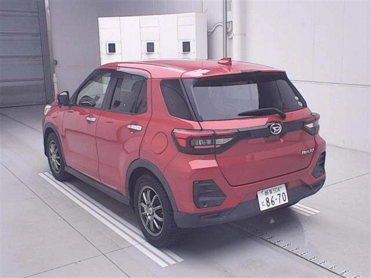 DAIHATSU ROCKY