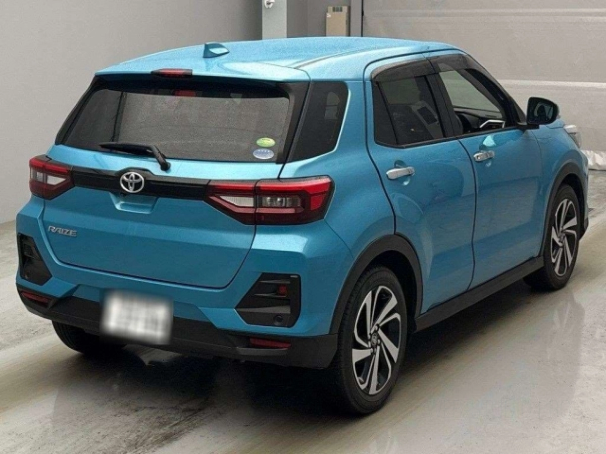 TOYOTA RAIZE