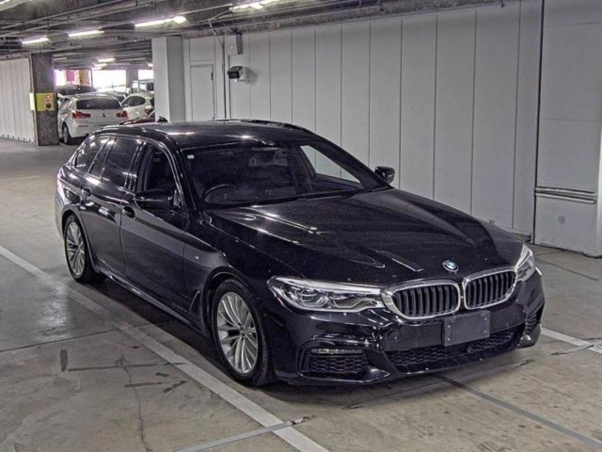 BMW 5 SERIES JM20 2019