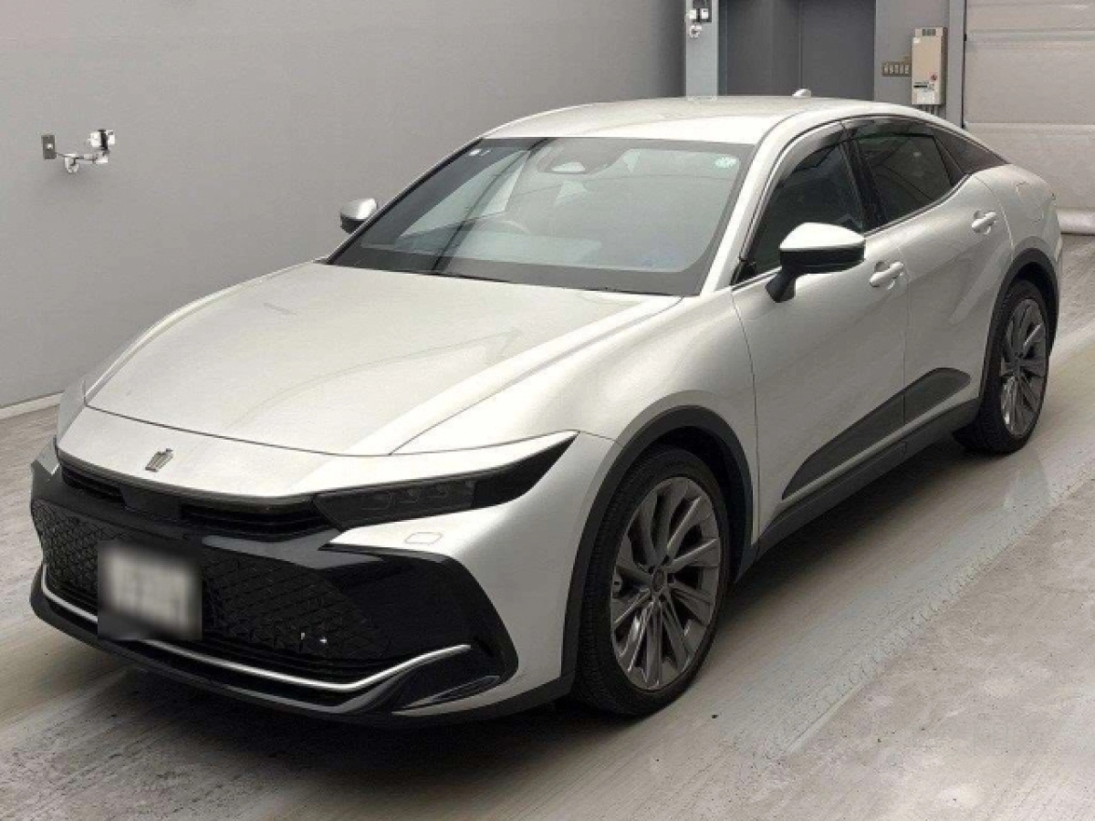 TOYOTA CROWN CROSSOVER AZSH35 2024