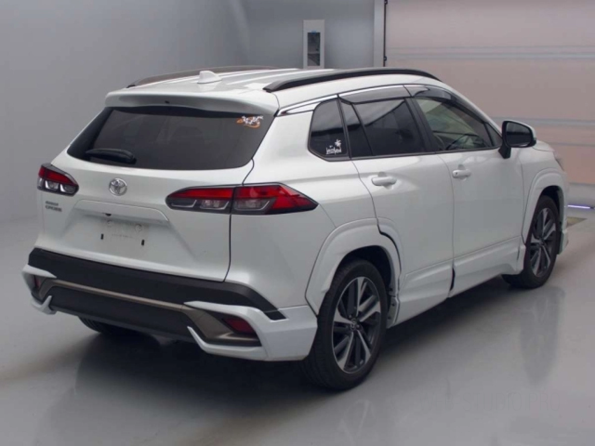 TOYOTA COROLLA CROSS