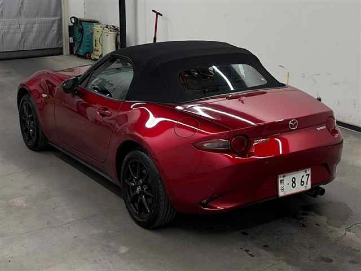 MAZDA ROADSTER