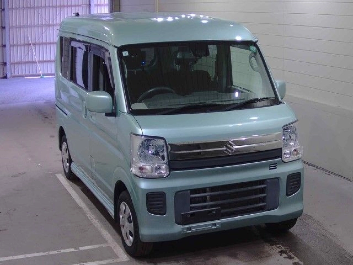 SUZUKI EVERY WAGON DA17W 2019