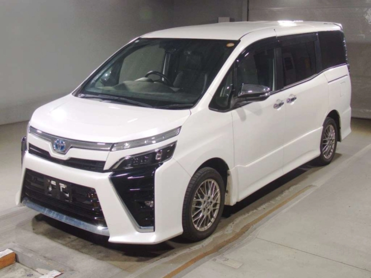 TOYOTA VOXY ZWR80W 2021