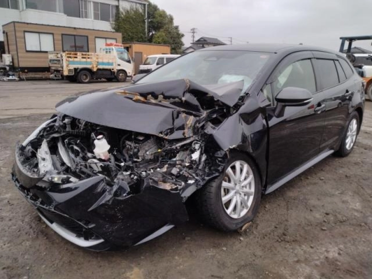 TOYOTA COROLLA TOURING ZWE219W 2023