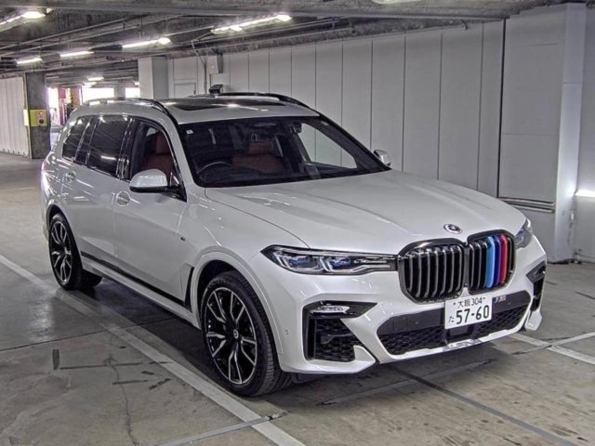 BMW X7 TB4230 2022