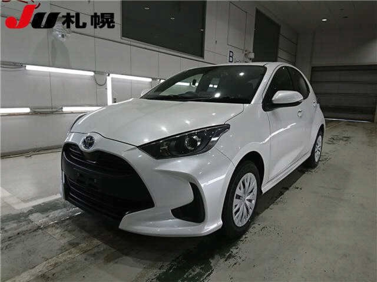 TOYOTA YARIS MXPH15 2024