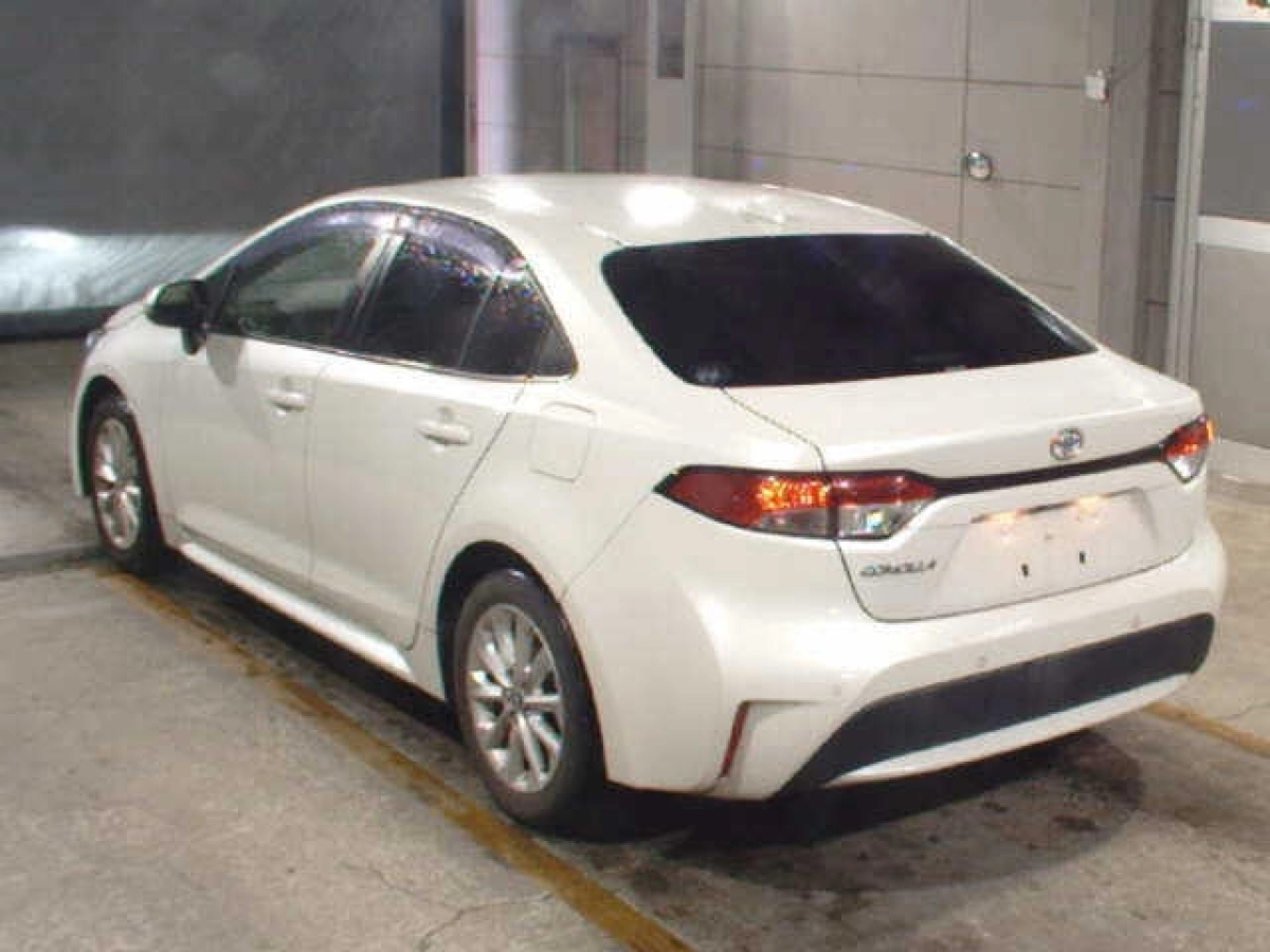 TOYOTA COROLLA